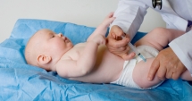 Stire din Sănătate : Panică printre mămici. Bebelușii nu pot fi vaccinați împotriva hepatitei B!