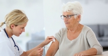 Stire din Social : Direcția de Sănătate Publică, apel către  medicii de familie să ridice vaccinul antigripal