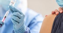 Stire din Social : Aproape 13.000 de români s-au vaccinat în ultimele 24 de ore. Mai puțin de 2.000 au făcut prima doză