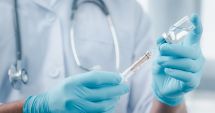 Stire din Sănătate : Ministerul Sănătăţii cumpără vaccinuri! 155 de milioane de lei, costul acestora