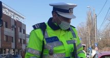Stire din Eveniment : Supărare în rândul polițiștilor: „Ținem piept pandemiei în stradă, dar când vom fi vaccinați antigripal?”
