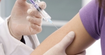 Stire din Sănătate : Cine trebuie să se vaccineze împotriva hepatitei B