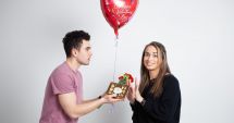 Stire din Social : Exprimați-vă dragostea! Happy Valentine's Day tuturor!