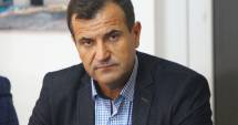 Stire din Politică-Administrație : "Depolitizarea instituțiilor publice reprezintă cel mai important  element al reformei"
