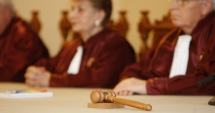 Stire din Eveniment : Valer Dorneanu, ales președinte al Curții Constituționale a României