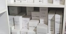 Stire din Eveniment : Vameșii au confiscat parfumuri și cosmetice în valoare de 66.000 de euro