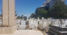 Stire din Eveniment : Anchetă la Valu lui Traian, după ce un mormânt din cimitirul musulman a fost distrus