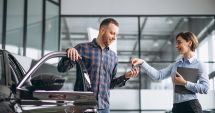 Stire din Social : Vrei să îți vinzi mașina anul acesta? Care sunt actele necesare