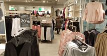 Au scăzut vânzările retailer-ului suedez de îmbrăcăminte H&M