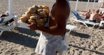 Stire din Social : Vânzătorii ambulanți de pe plajele din Mamaia și Constanța, vânați de Poliția Locală