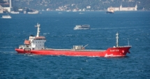 Stire din Actualitate : Un vas-cargo s-a scufundat. Douăsprezece persoane au fost rănite