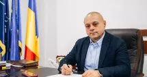 Stire din Politică-Administrație : Primarul Vasile Lumînare promite iluminat public modern în comuna Corbu. Iată ce contract a semnat!