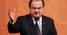 Stire din Politică-Administrație : "Solicităm amânarea cu o săptămână a dezbaterii moțiunii simple"
