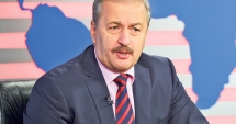 Stire din Politică-Administrație : "Partidele politice au adus în sistem oameni nepregătiți"