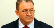 Stire din Cultură-Educație : Distincție internațională pentru directorul Colegiului "Mircea"