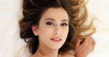Stire din Monden : Dana Rogoz, nud pe Internet. Reacția vedetei cu privire la pozele sale