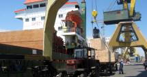 Stire din Economie : Veniturile operatorilor din portul Constanța au scăzut cu peste 22%, în 2014