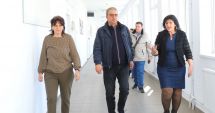 Stire din Politică-Administrație : Edilul Vergil Chiţac a vizitat Şcoala 16 din Constanţa. Lucrările de modernizare sunt finalizate