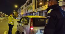 Stire din Eveniment : Zeci de amenzi, într-o noapte, celor care au ieșit pe străzi fără declarații