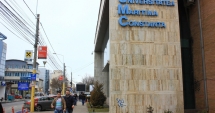 Stire din Cultură-Educație : Vernisaj expozițional, la UMC