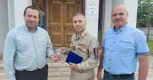 Stire din Eveniment : Plachetă de onoare pentru jandarmul Marian Zamfira