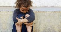 Stire din Social : Viață de coșmar!  Înfometați și trimiși să cerșească