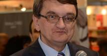 Stire din Politică-Administrație : "Monitorizăm drepturile refugiaților  în România"