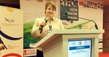 Vildan Bormambet, de la UDTR, prezentă la Forumul pentru Educație de la Ankara