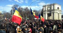 Stire din Actualitate : Violențele continuă la Chișinău. Simpatizanții proruși  nu renunță la proteste