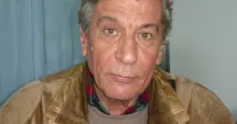 Stire din Cultură-Educație : Detalii despre ceremonia de înmormântare a prof. Constantin Vitanos