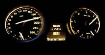 Stire din Eveniment : Circulau cu peste 200 km/h, pe autostradă