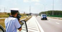 Stire din Eveniment : Vitezomanii de pe Autostrada Soarelui, aspru sancționați și lăsați fără permise