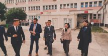 Stire din Social : Spitalul Orăşenesc Hârşova, vizitat de o delegaţie chineză