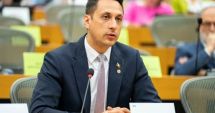 Stire din Politică-Administrație : Liderul Partidului DREPT, Vlad Gheorghe: „Miroase a alegeri anticipate”