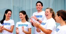 Stire din Social : Se caută voluntari pentru activități cu copiii din centrele de plasament