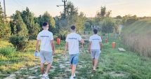 Stire din Social : Voluntariatul, la mare cinste printre tinerii din Corbu!