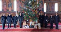 Stire din Cultură-Educație : Elevi ai Colegiului Militar constănțean, voluntari de Crăciun