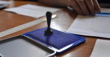 Stire din Politică-Administrație : Alegeri parlamentare / Aproape 40.000 de români din diaspora s-au înscris pentru votul prin corespondență