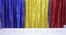 Stire din Actualitate : BEC reacționează după ce românii din diaspora și-au filmat votul. A fost sesizat IGPR
