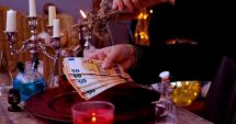 Stire din Eveniment : O femeie a fost păcălită de o vrăjitoare timp de patru ani. A plătit o avere ca să-și salveze căsnicia