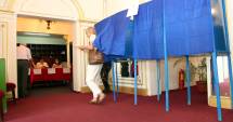 Stire din Politică-Administrație : Vrei să fii președinte de secție de votare? Află ce trebuie să faci