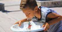Stire din Social : Caniculă la Constanța. Cer senin și maxime de 32 de grade, astăzi, pe litoral