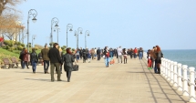 Stire din Social : Vreme ușor instabilă  și maxime de 8 grade  Celsius, astăzi, la Constanța