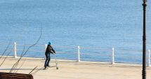 Stire din Social : Vreme caldă şi însorită, pe tot litoralul. Temperaturi oscilante, în weekend