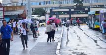 Stire din Social : Vremea se răceşte considerabil. Temperaturile minime sunt de 15-18 grade