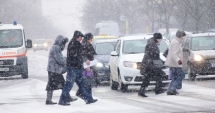 Stire din Social : IAR SE SCHIMBĂ VREMEA! LAPOVIȚĂ, NINSOARE ȘI VÂNT PUTERNIC la noapte, Constanța