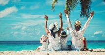 Stire din Social : Vreți să plecați în vacanță? Nu uitați de cardul european de sănătate!