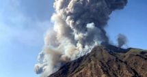 Stire din Actualitate : Video: Un vulcan intră în erupție la Palma din arhipelagul Canare