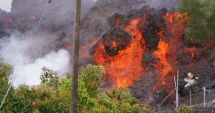 Stire din Actualitate : Vulcanul de pe insula spaniolă La Palma a început sa expulzeze din nou lavă și fum