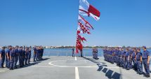 Stire din Eveniment : Ridicarea tricolorului în flotă, pe Fregata "Mărășești"